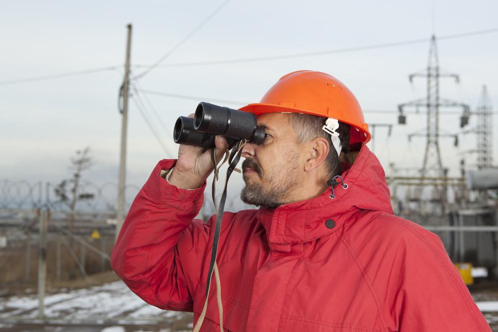 NORA OPTICS Utility Inspection Solutions: Professional Laser Rangefinders and HD Binoculars for Power Grid Maintenance